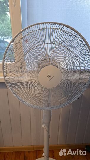 Вентилятор напольный electrolux