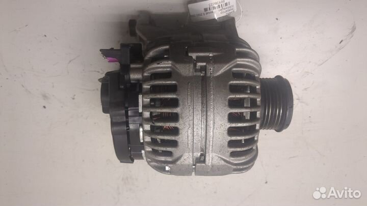 Генератор Volkswagen Passat 5, 2001