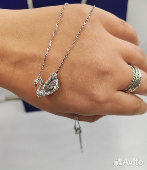 Колье Swarovski Dancing Swan