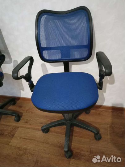 Компьютерное кресло