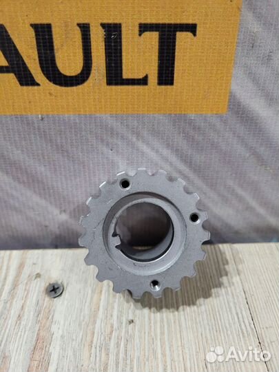 Звездочка коленвала Renault sandero