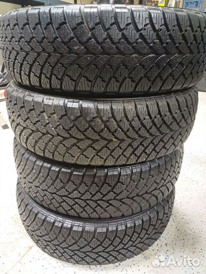 Lassa Snoways II Plus 175/70 R14 84T