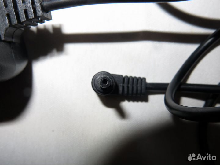 Автомобильное зарядное устройство для планшета