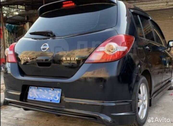 Обвес Nissan Tiida C11