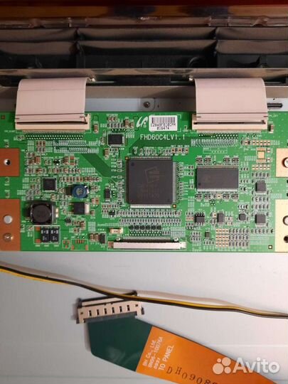 Телевизор Samsung le40b530p7w на запчасти