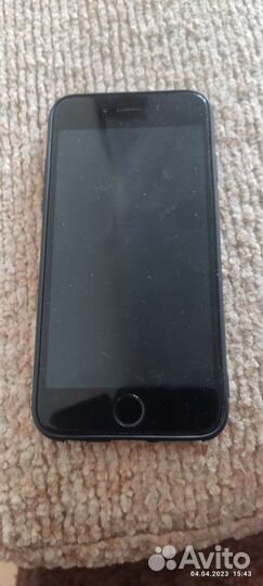 Телефон iPhone 6