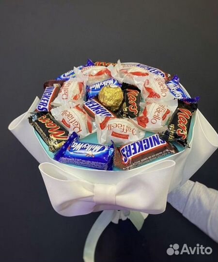 Сладкий букет из конфет рафаэлло ферерро