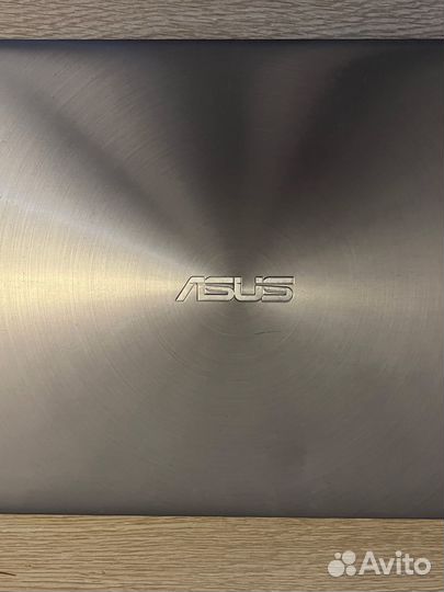 Asus zenbook core i7