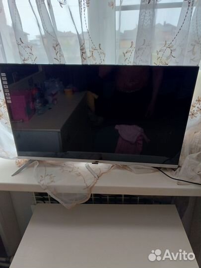 Телевизор samsung SMART tv 32