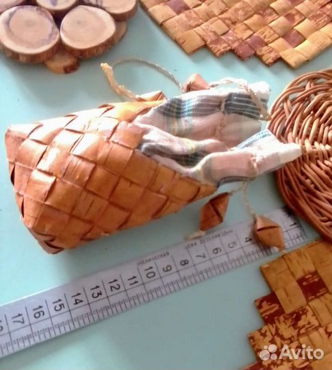 Изделия из бересты и ивы. Подставки