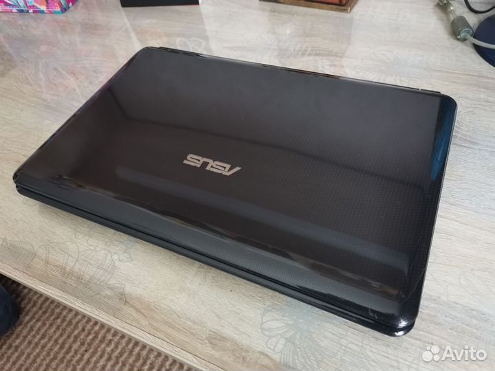 Ноутбук asus