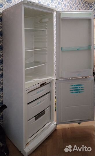 Холодильник бу stinol