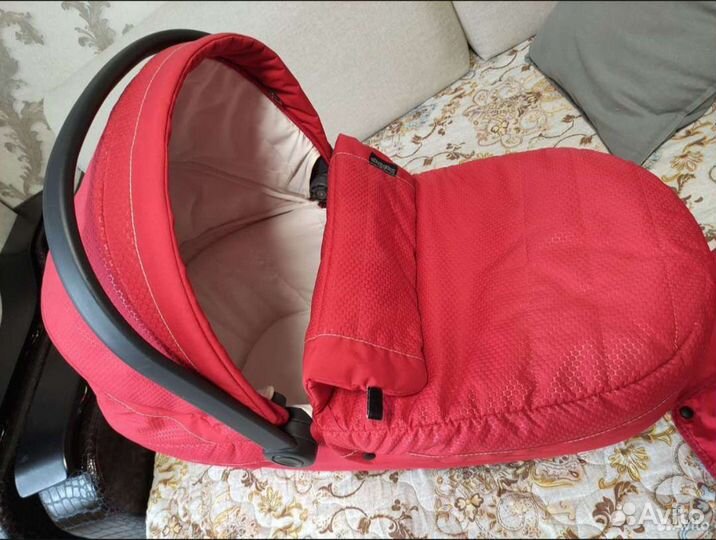 Коляска peg perego 3 в 1