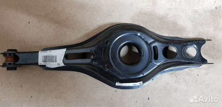 Рычаг подвески Toyota camry lexus es250 350 300h