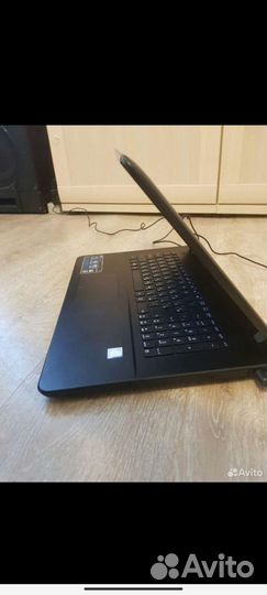 Ноутбук asus