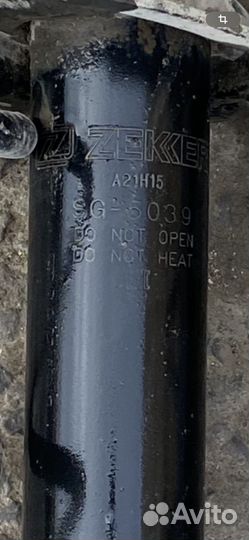 Передние амортизаторы с пружинами BMW 525i (E60)