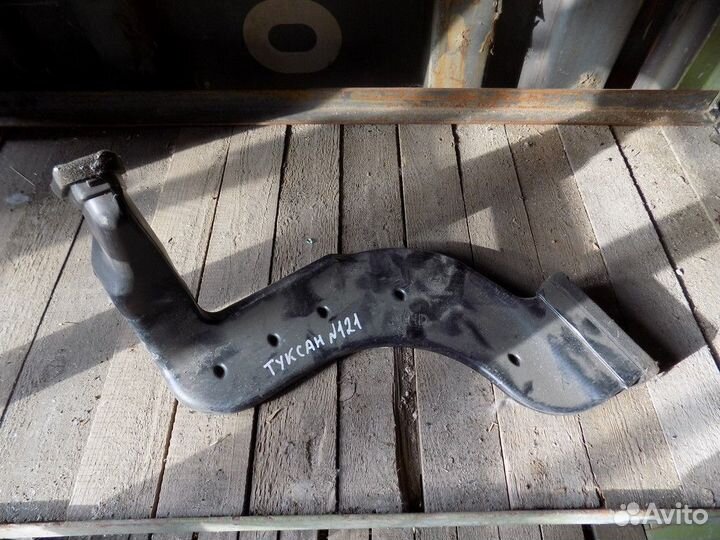 Воздуховод Tucson 2004-2010