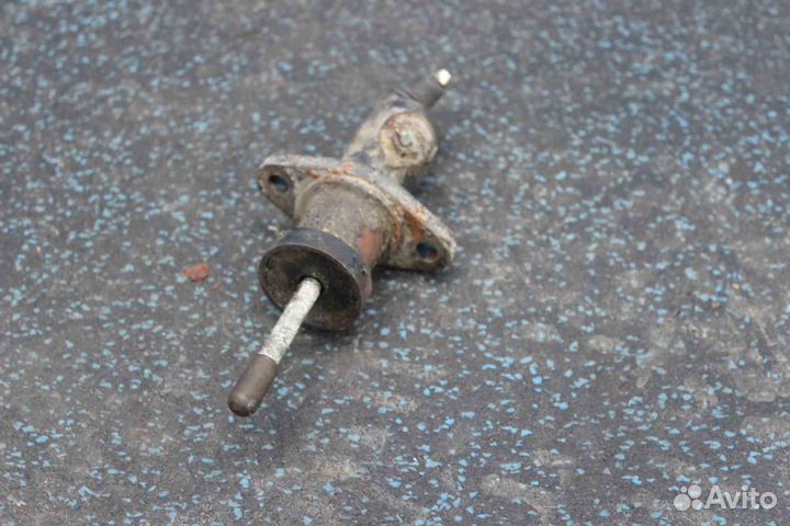 Цилиндр сцепления рабочий BMW 5-Series (бмв 525i)