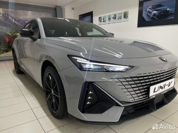 Changan UNI-V 1.5 AMT, 2023