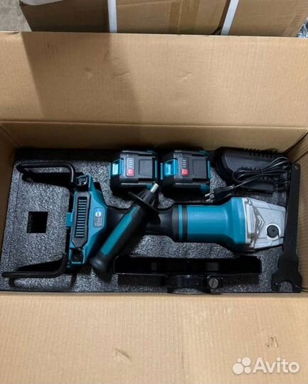 Аккумуляторная болгарка Makita 230 мм (Арт.55161)
