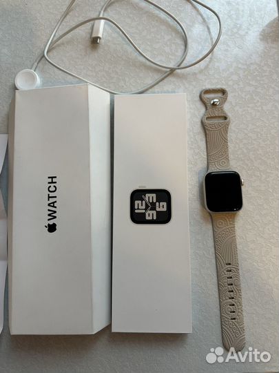 Часы apple watch se 44 mm