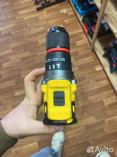 Шуруповерт dewalt 36v