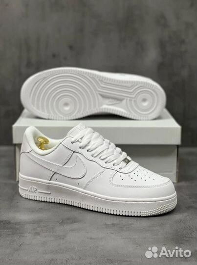 Кроссовки nike AIR force 1 черные белые