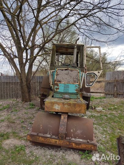 Трактор ЮМЗ 6Л, 1992