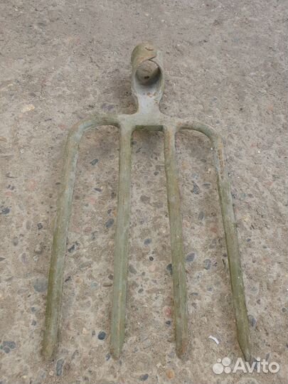 Вилы садовые