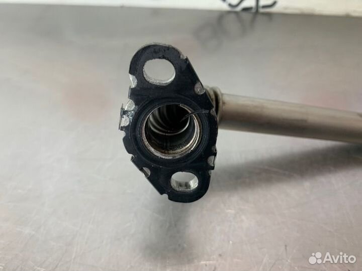 Трубка охлаждающей жидкости металлическая Mercedes