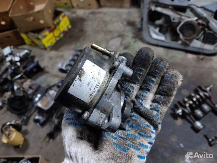 Вакуумный насос Opel Combo Z13DTJ