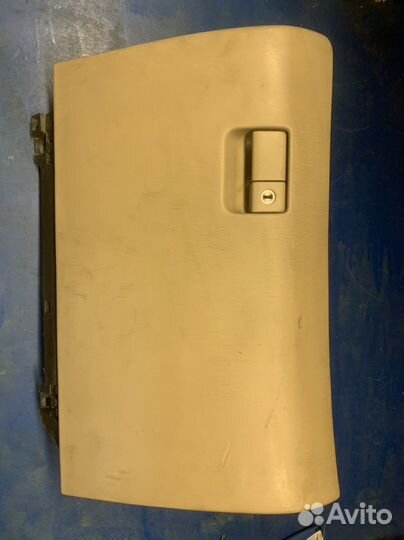Бардачок lexus gs300 147