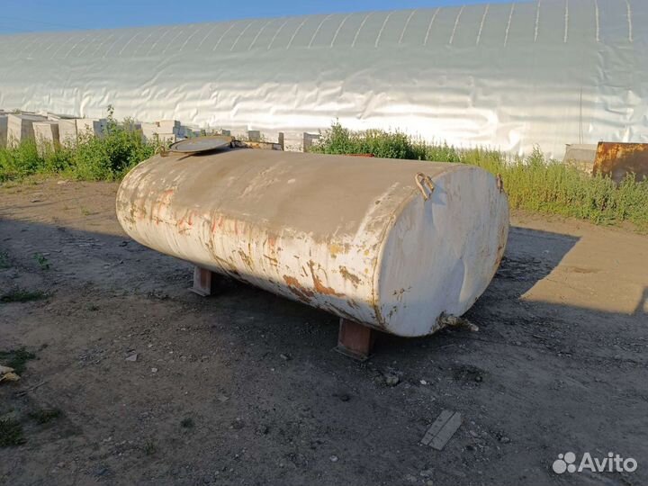 Емкость под воду бу