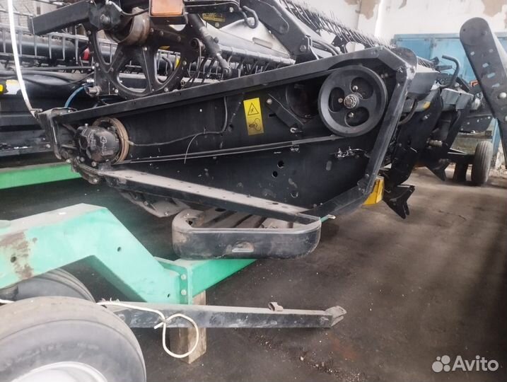 Косилка MacDon М150, 2009