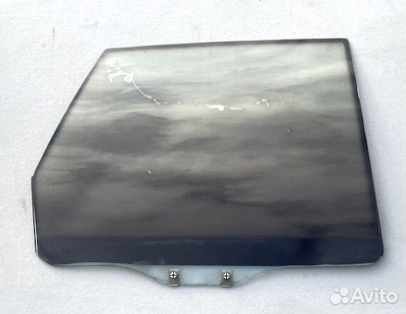 Мицубиси Галант Стекло двери правое заднее Прав