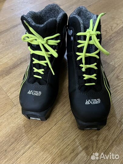 Лыжные ботинки trek 35р