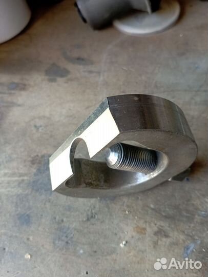 Съемник рулевых тяг и шаровой опоры универсальные