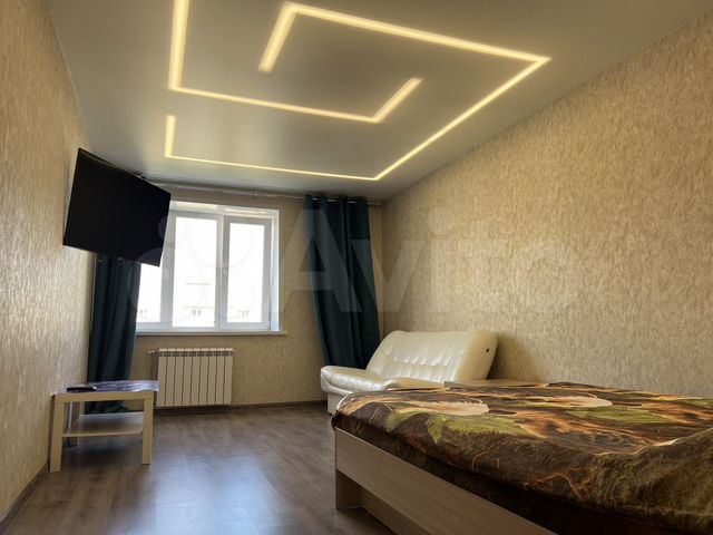 2-к. квартира, 61 м², 9/12 эт.