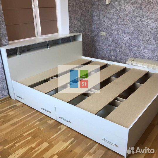 Кровать 180х200 с ящиками