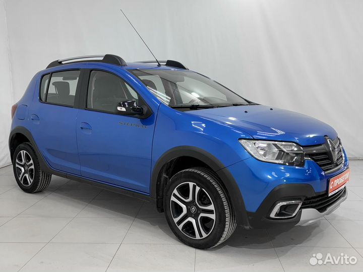 Renault Sandero Stepway 1.6 МТ, 2022, 27 616 км