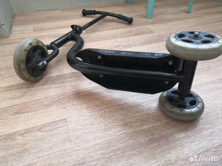 Самокат детский трехколесный