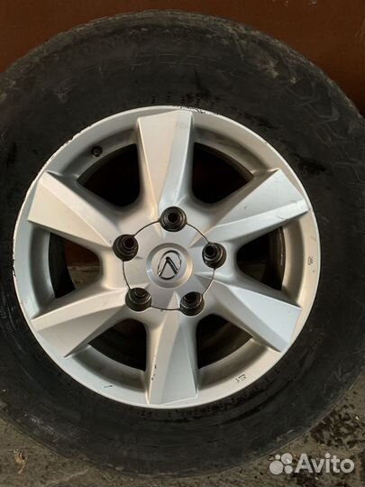 Колесные диски R18 от Lexus LX570