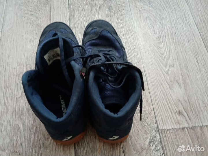 Продам борцовки размер 41