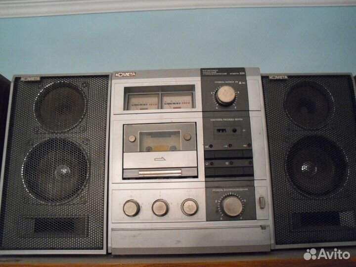 Магнитофон