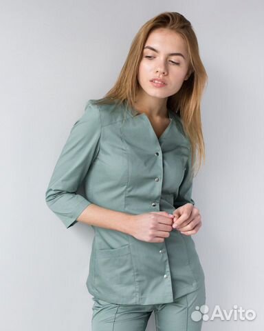 Медицинский женский костюм 