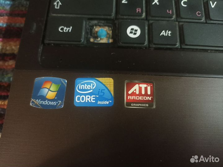 На запчасти ноутбук Samsung R540