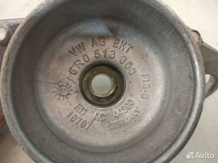 Опора амортизатора задняя Volkswagen Polo 5