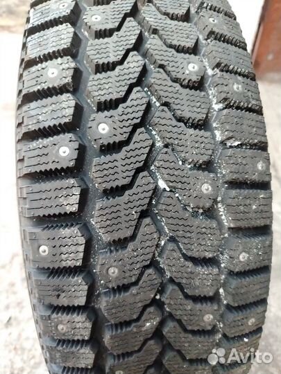 Arctic Trucks AT405 195/65 R15 20B