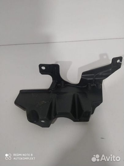 Пыльник двигателя Land Rover Range Rover 4 2015