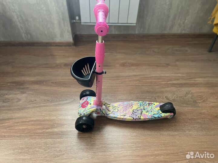 Самокат детский трехколесный